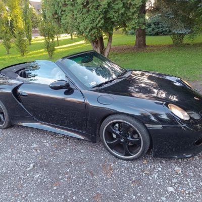 25 letnie Porsche Carrera 4 Cabriolet