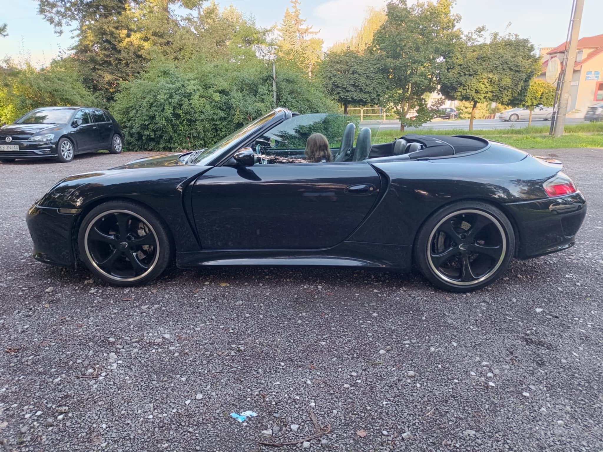 5ea4bf0b-e9ac-486c-8b19-6a9f15071452