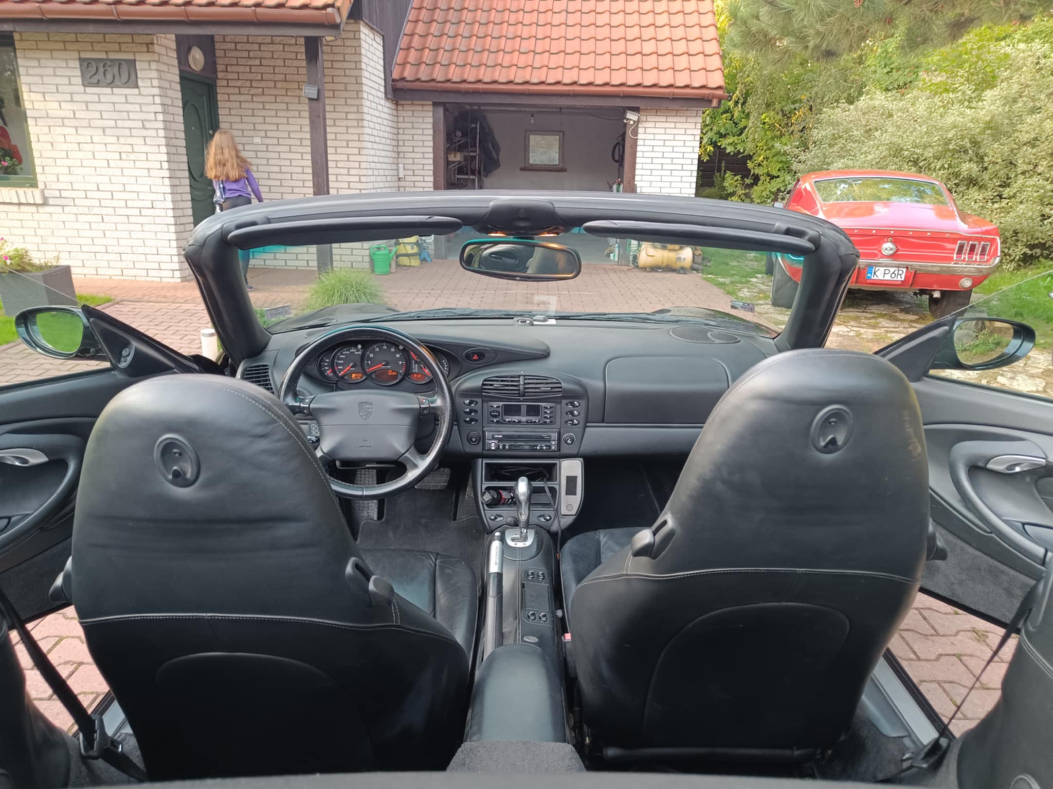 fc7e6dff-9019-4471-9d98-98bb1a0fb93a