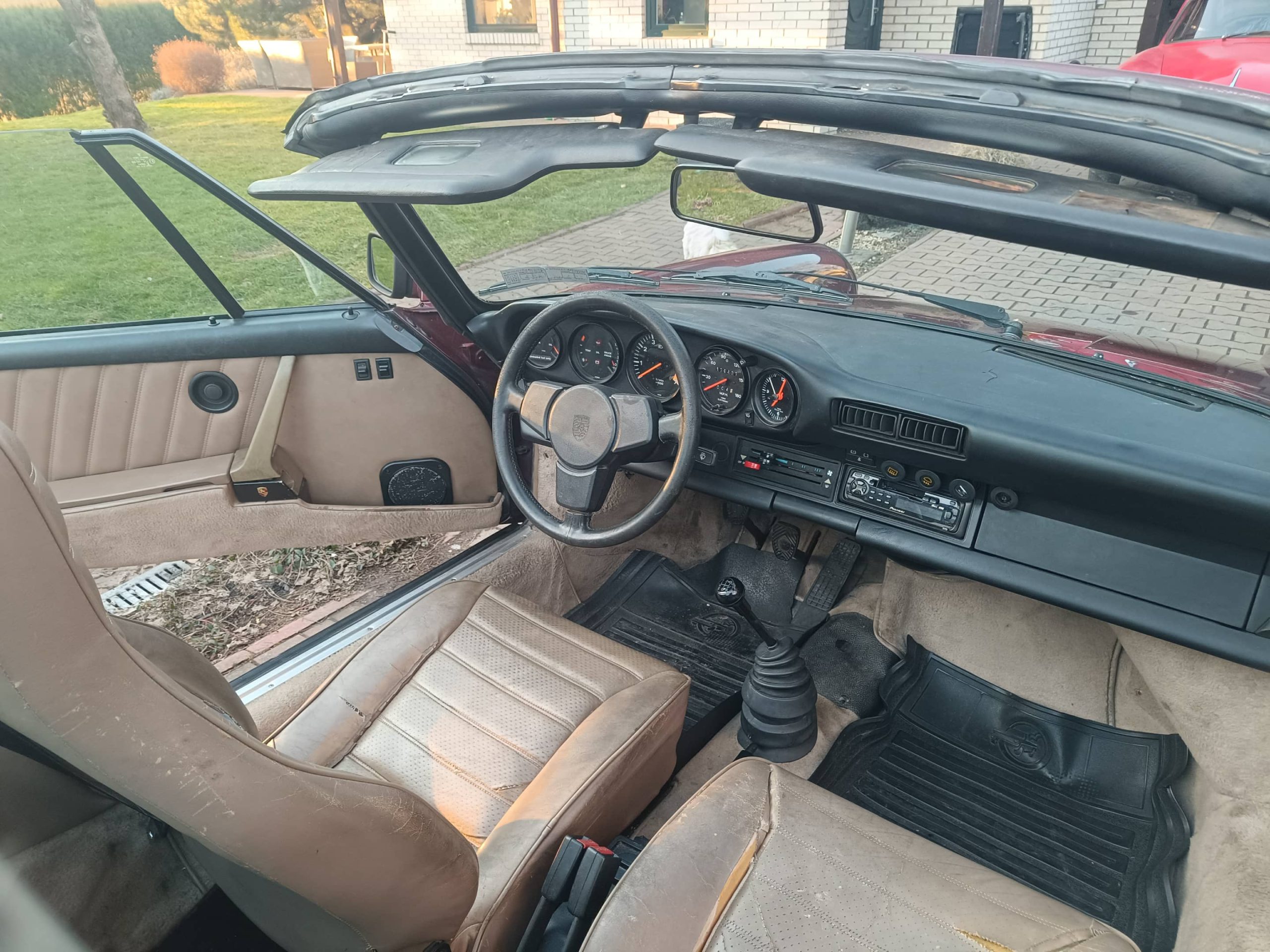 9f8fd933-4186-4d84-ac73-5402a2b46d41