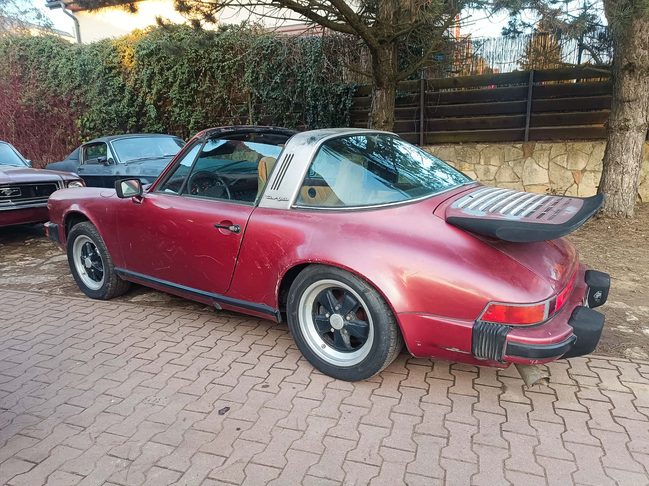 a5553d3c-fb3d-461a-b6f1-a73511473906